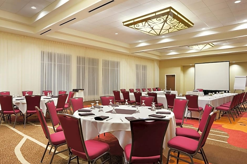 Hilton Garden Inn Auburn