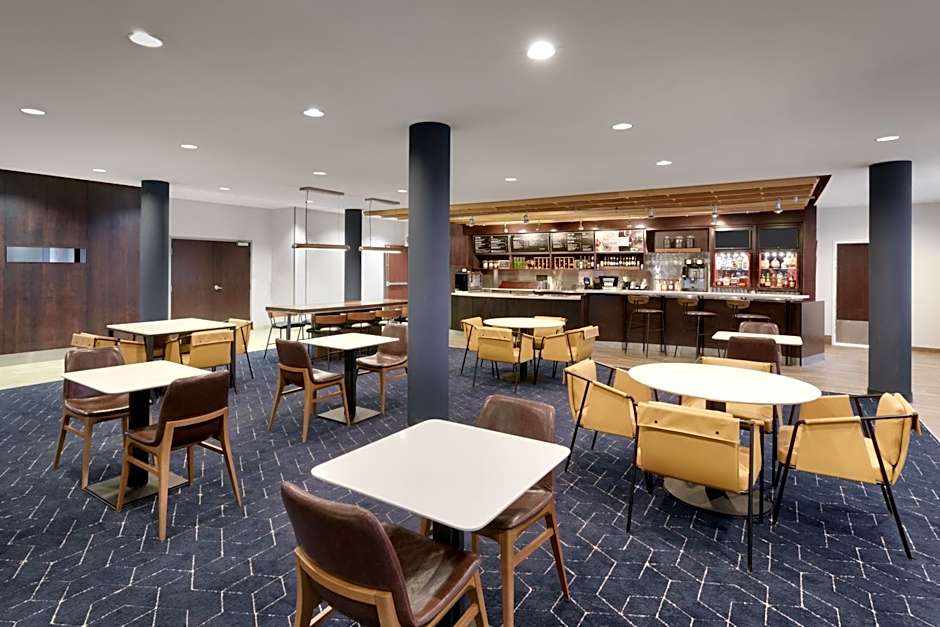 Courtyard by Marriott Johnson City