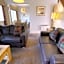Elmers Court Hotel