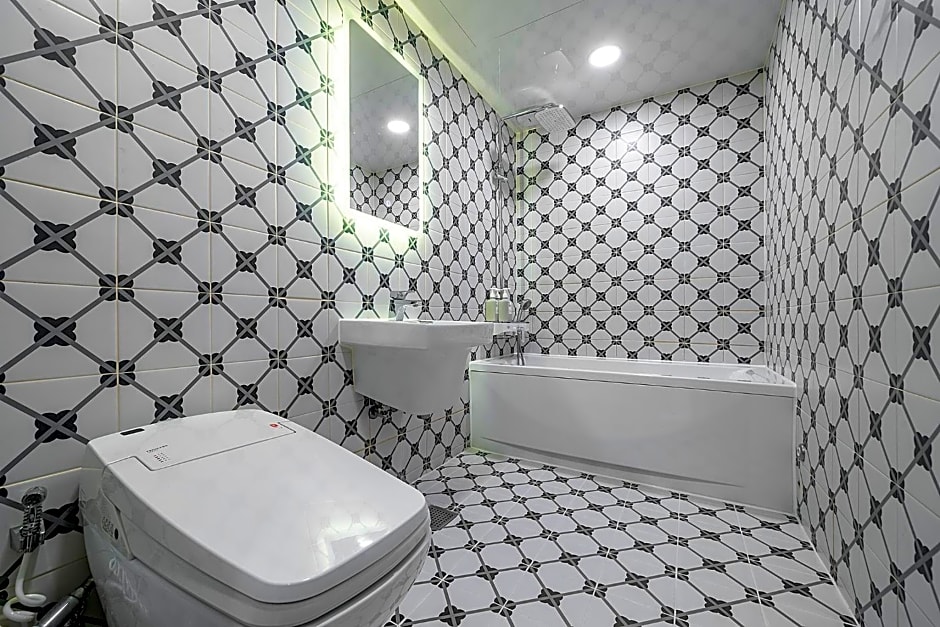 Brown Dot Hotel Osan