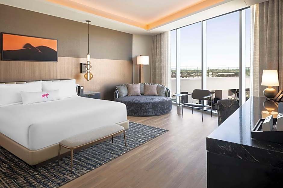 Caesars Republic Scottsdale, a Hilton Hotel