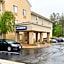 Studio 6 Duluth GA Near Gas South District