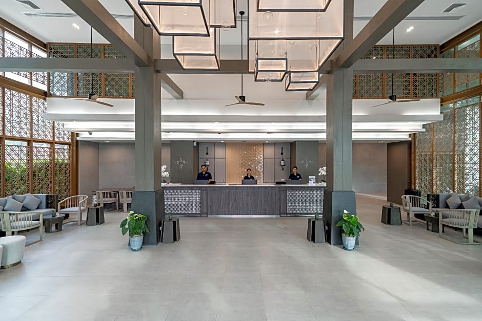 Bella Nara Phuket Naiyang Beach