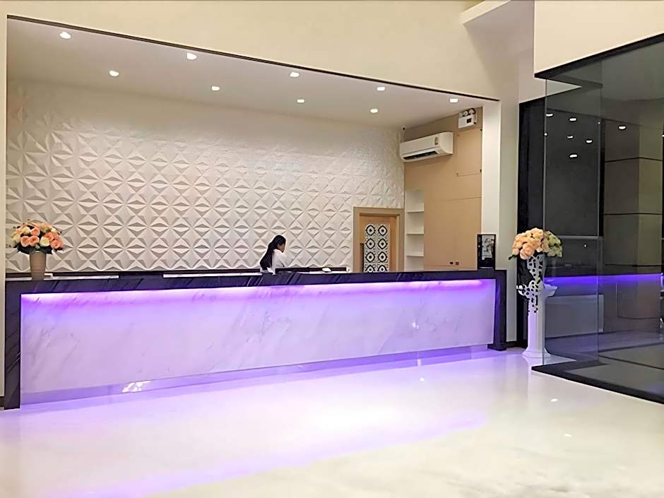 Orchid Riverview Hotel