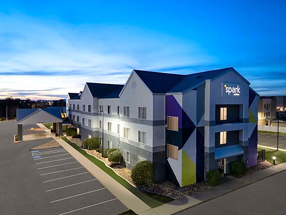 Spark by Hilton Salt Lake City Airport