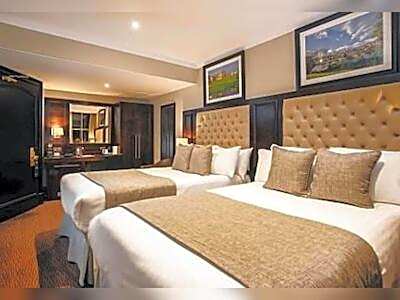 County Hotel Newcastle