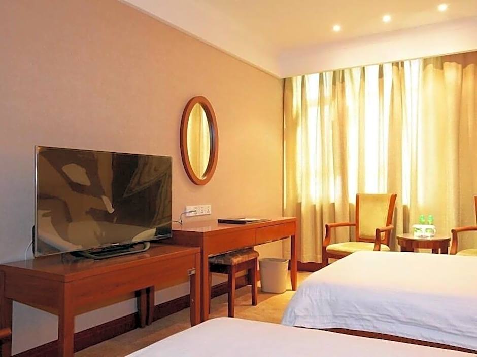 GreenTree Inn GuangDong DongGuan HouJie Business Hotel