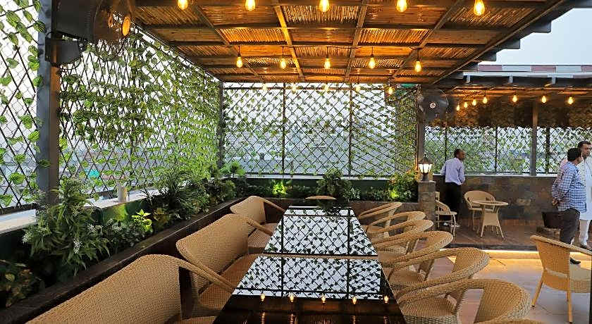 Hotel Haris MG Road