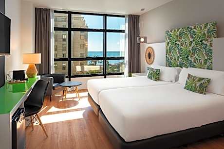 Triple Room with View