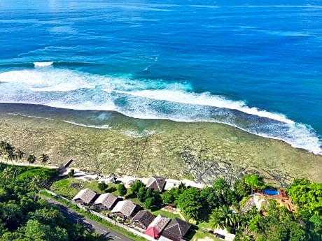 BatuRundung Surf Resort