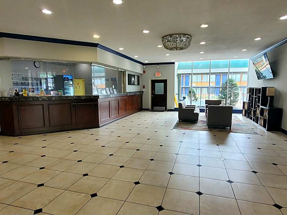 Gateway Hotel