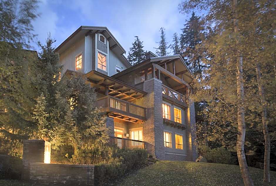 Horstman House by Whistler Premier