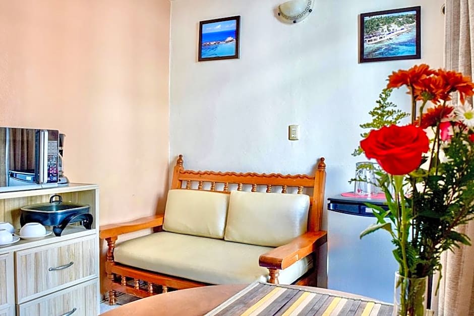 Hotel Bucaneros