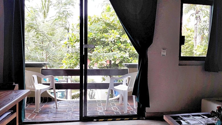 Solimar Inn Suites