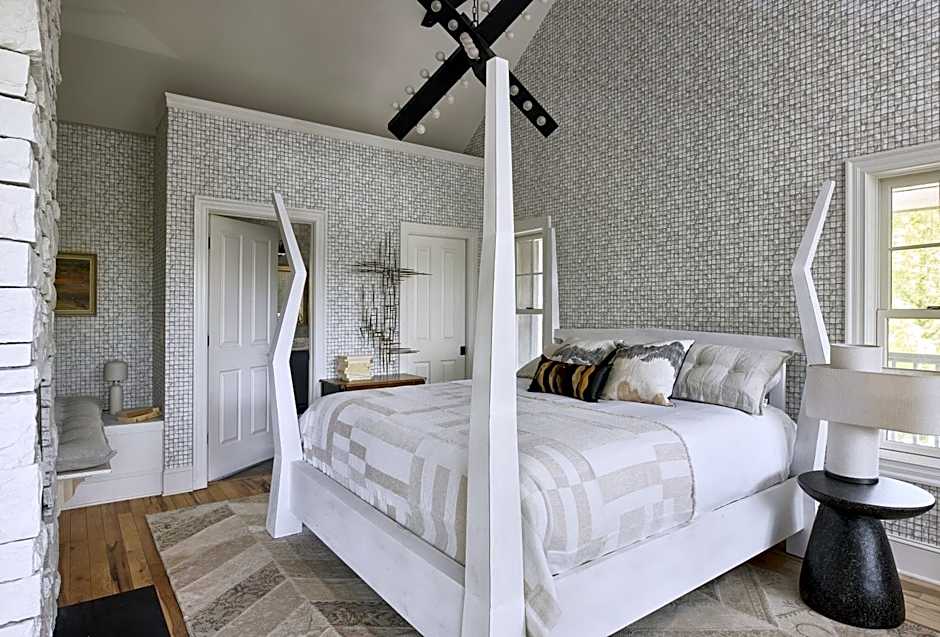 Blind Tiger Asheville