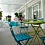 Maree Hotel