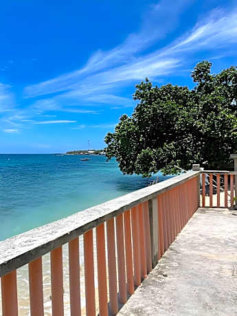 4S Private Beach House