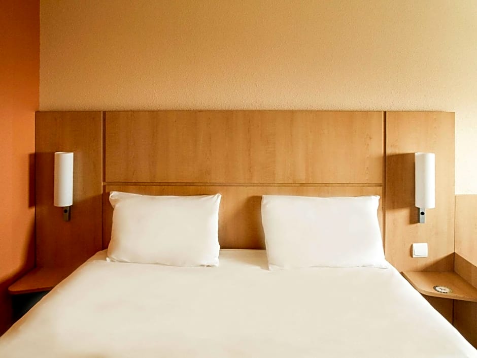 Ibis Constantine