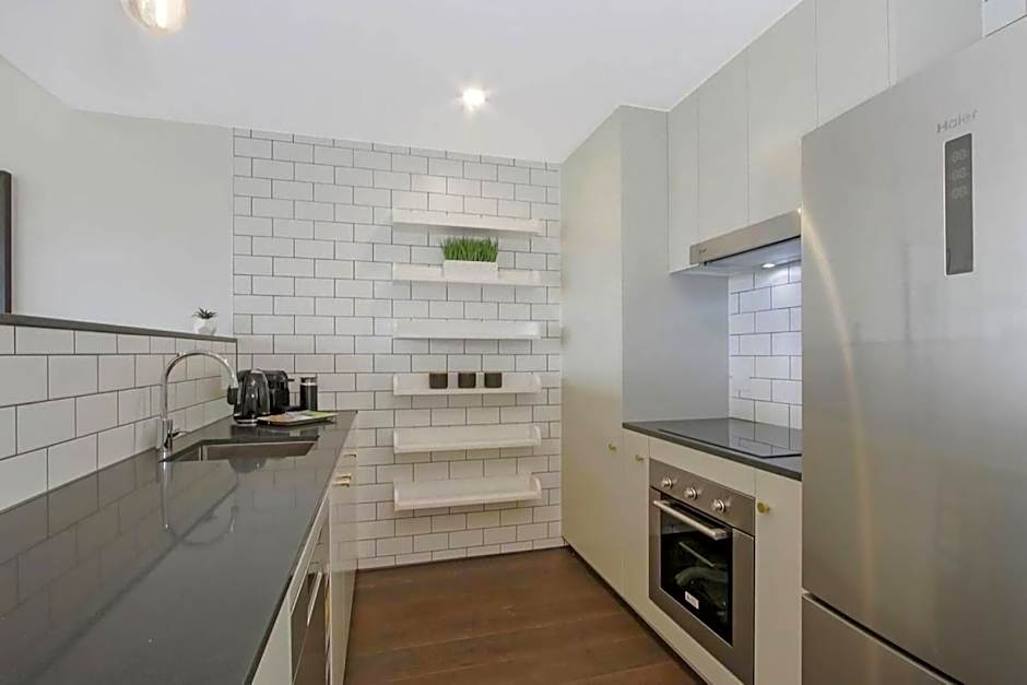 Accommodate Canberra - The Prince
