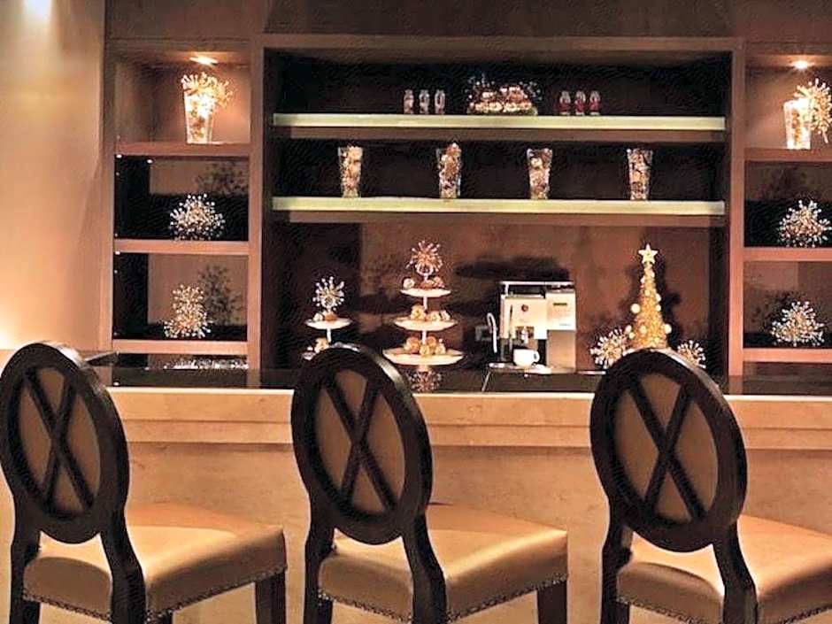 Gulliver's Tavern Hotel