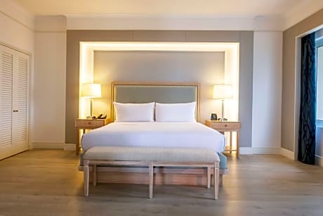 2 Queen 1 Bdrm Executive Fl Accessible Room