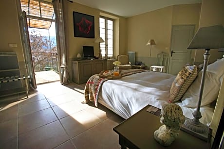 Studio with Terrace