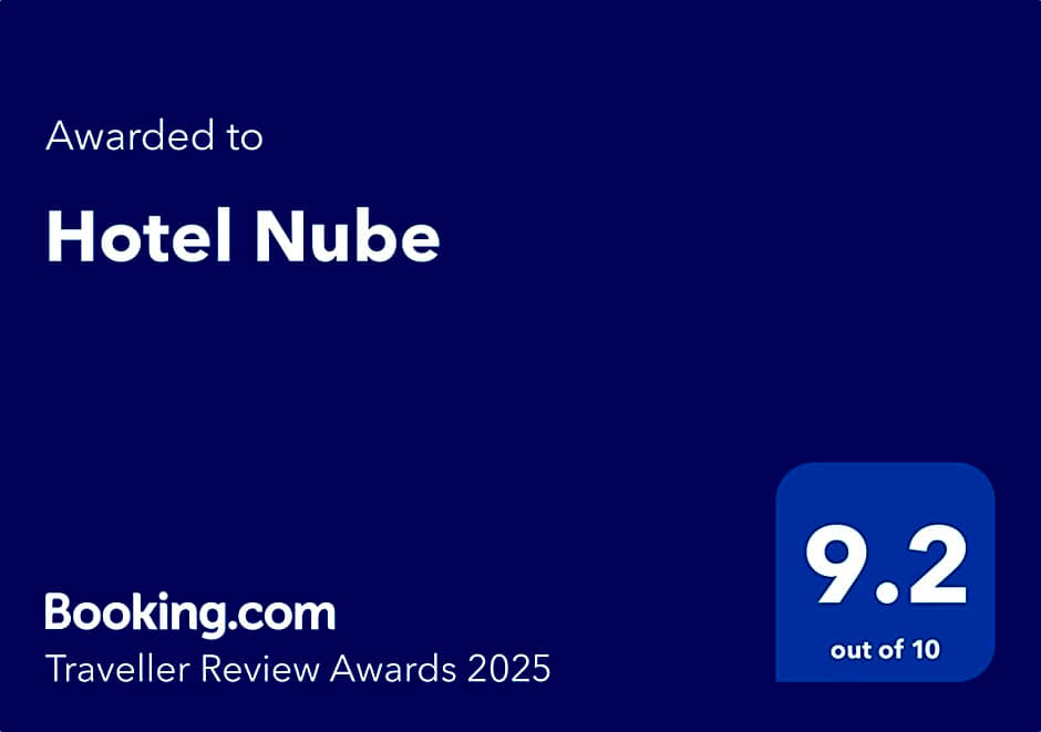 Hotel Nube