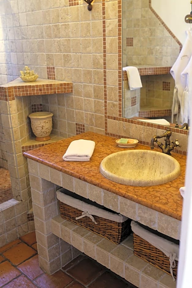 Chambres d'hôtes et studios de charme - A Mandria