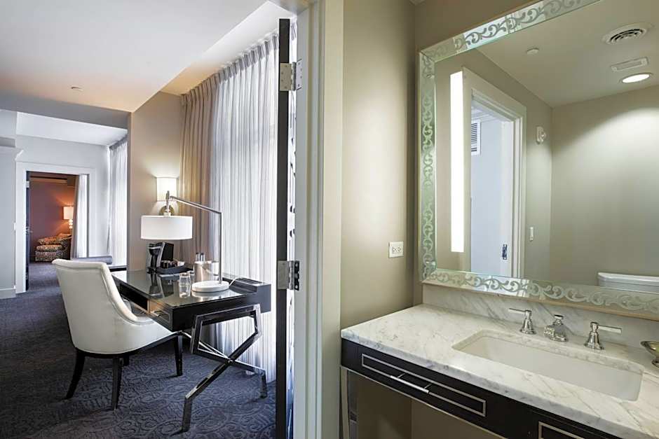 Ambassador Hotel Kansas City, Autograph Collection