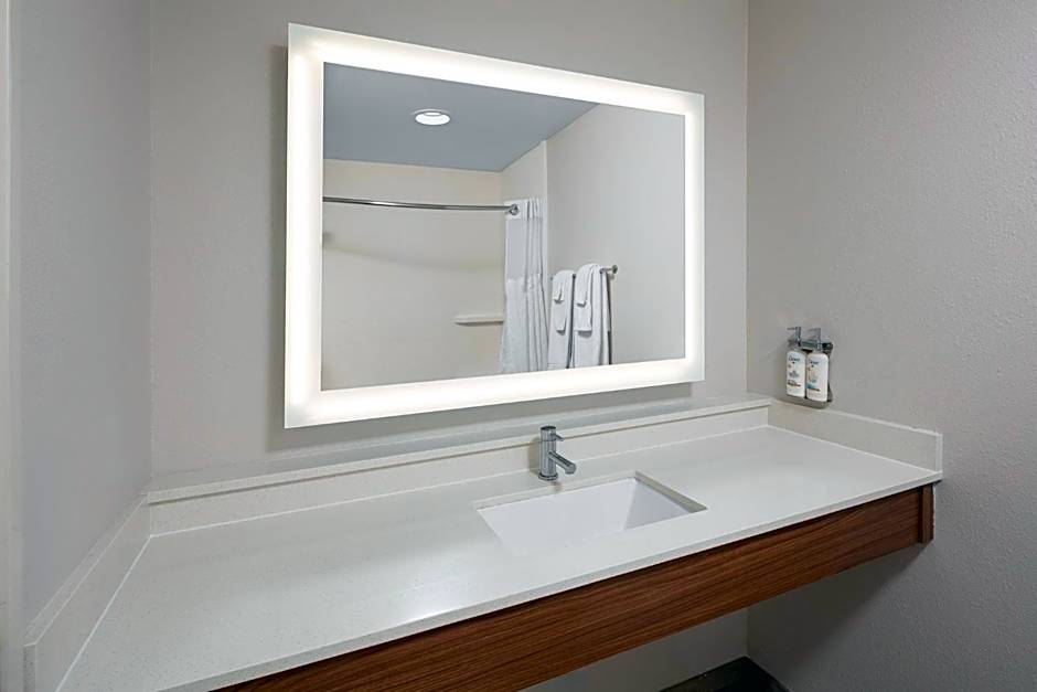 Holiday Inn Express Hastings By IHG