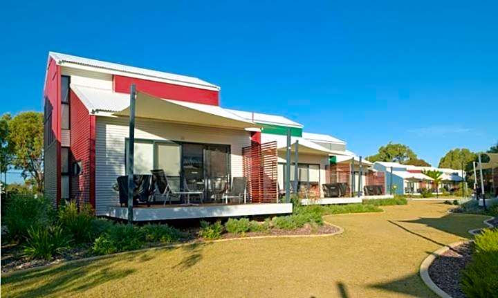 Footprints Preston Beach
