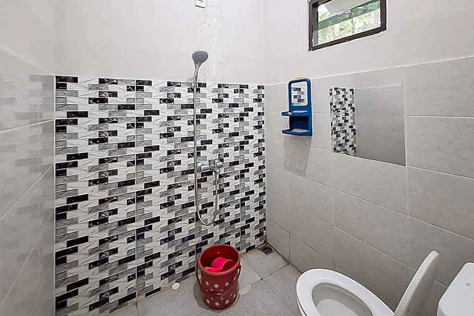 Urbanview Hotel Penginapan Ananda