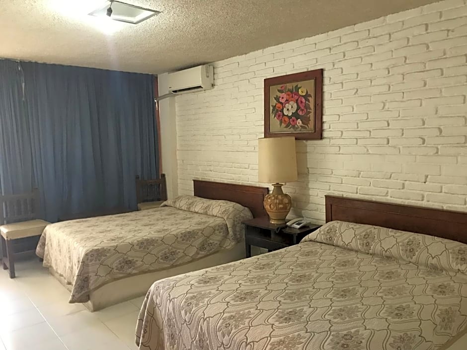 Hotel las hamacas