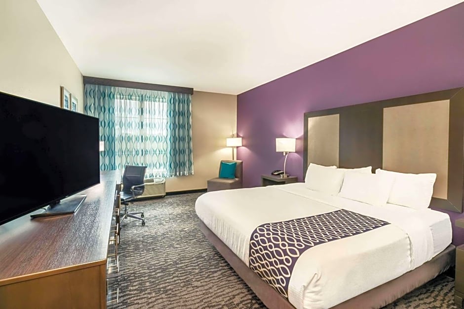 La Quinta Inn & Suites by Wyndham Chattanooga - Lookout Mtn