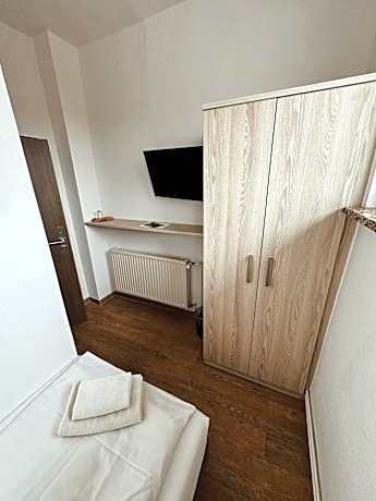 Budget Single Room