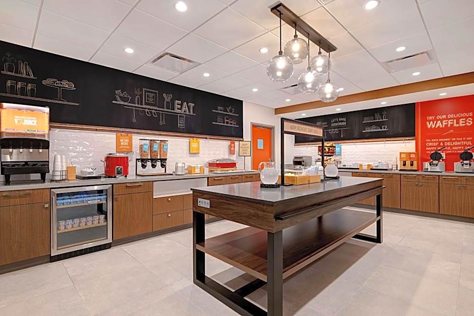 Hampton Inn By Hilton Crown Point, In