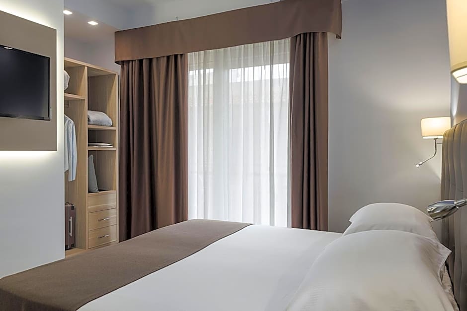 Netum Hotel