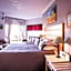 Utopia in Africa Guest Villa