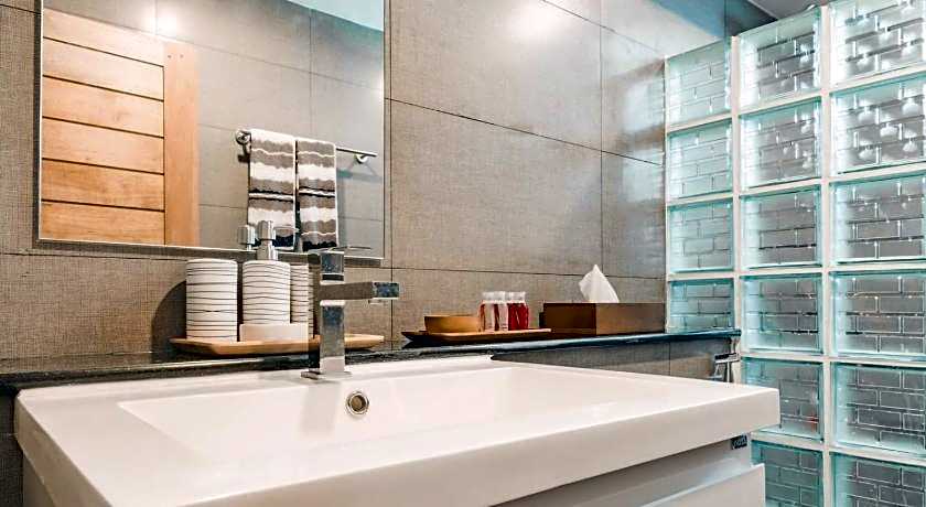 The BEACH CHA AM Suites
