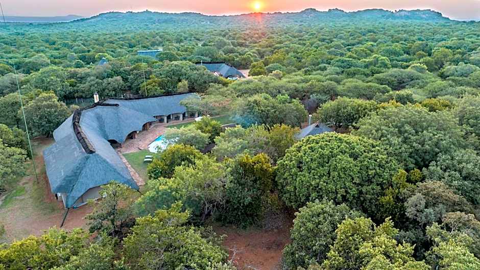 Sable Ranch Bush Lodge