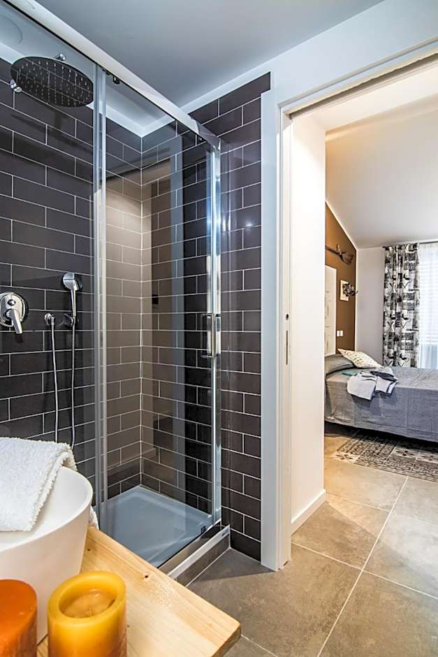 Ad Hoc Rooms