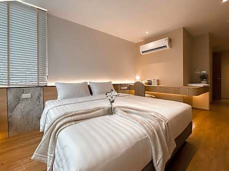 Superior Double City View