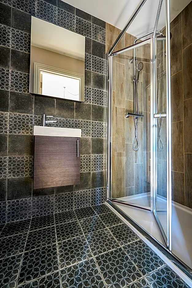 The White Horse Hotel