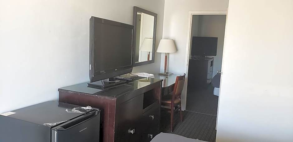 Niagara Falls Courtside Inn