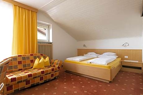 Double Room with Pool View