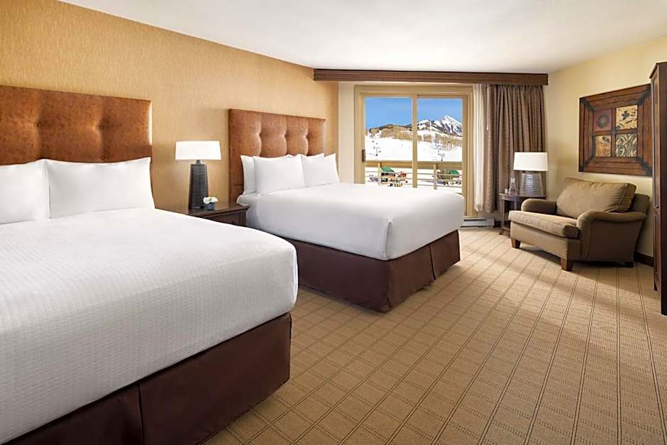 Elevation Hotel & Spa