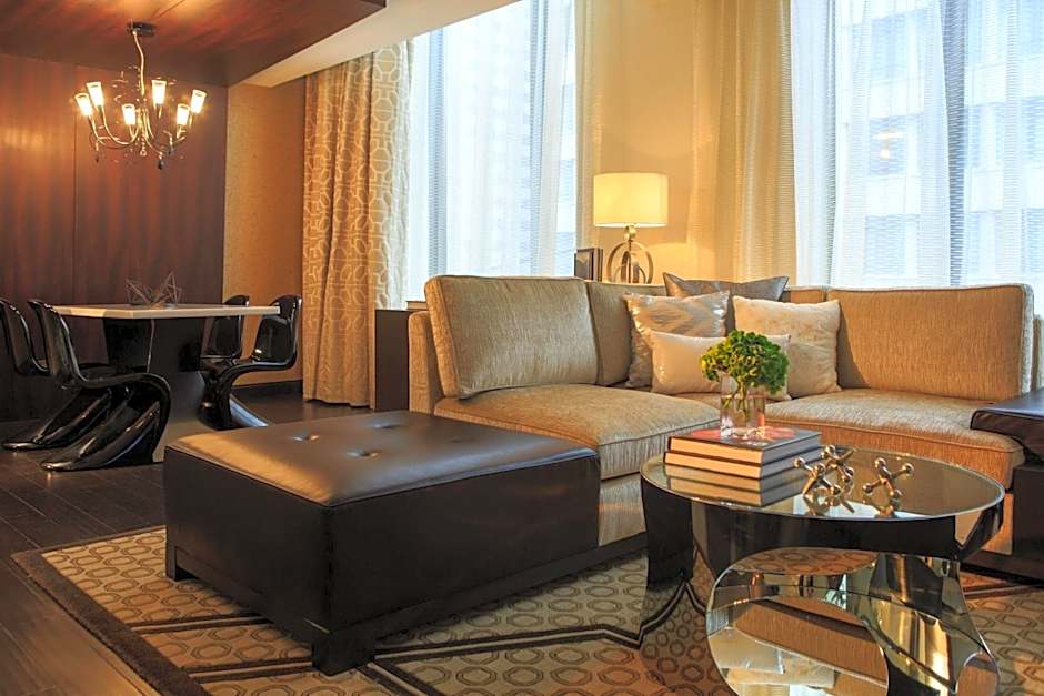 Renaissance by Marriott Denver Downtown City Center Hotel