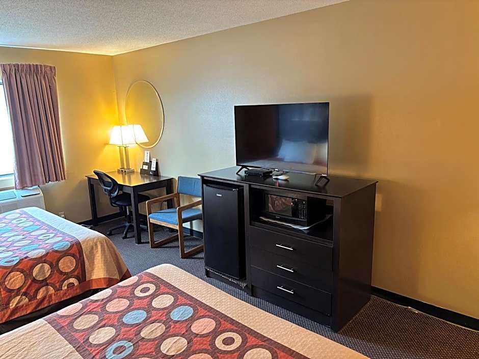 Super 8 by Wyndham Du Quoin