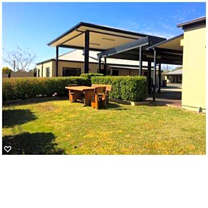 Injune Motor Inn