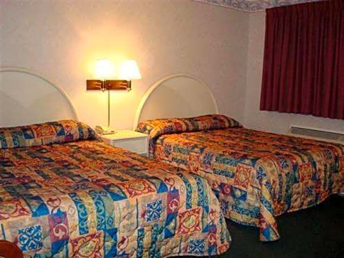 O'Hare Inn & Suites